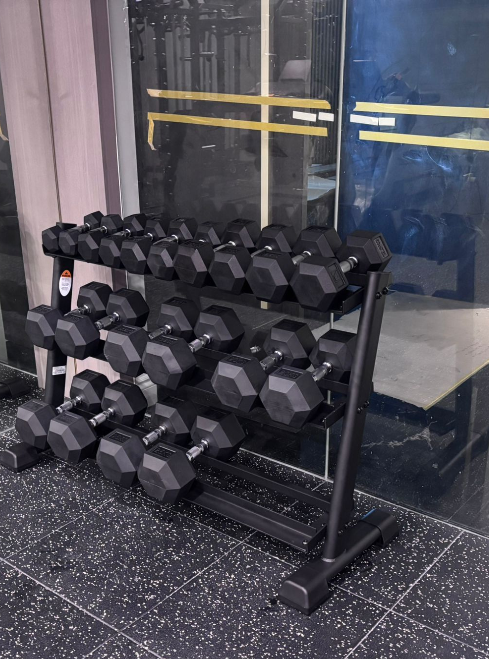 Fixed Dumbbells vs Adjustable Dumbbells: A Complete Comparison