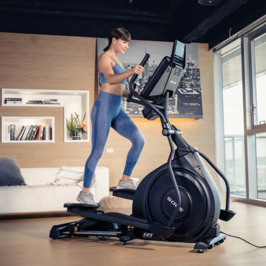 Commercial & Home Elliptical Cross Trainers: How to Choose the Perfect Machine for Your Fitness Goals
